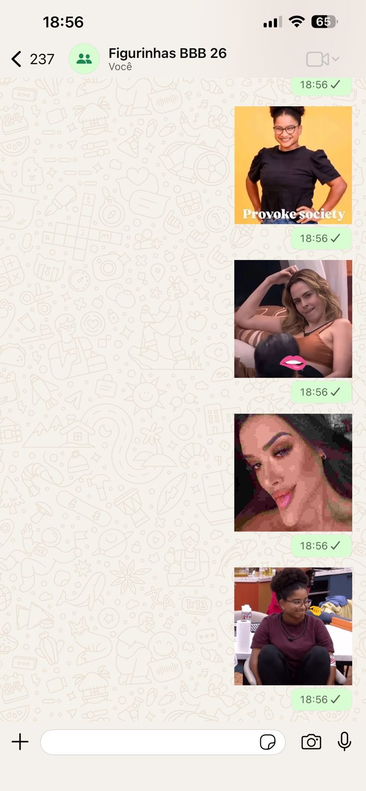 Print do WhatsApp com figurinhas do BBB 26 sendo usadas em grupo